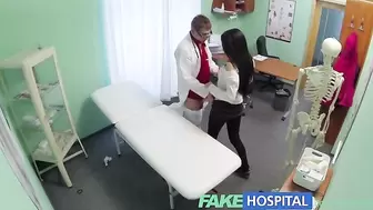 FakeHospital Passionate Redheads Tight Pussy causes Creampie from Doctor