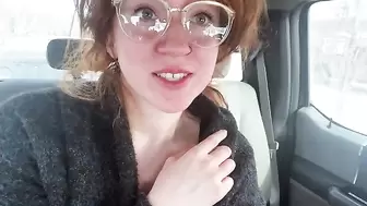 Horny Soccer Mom Cums in back Seat