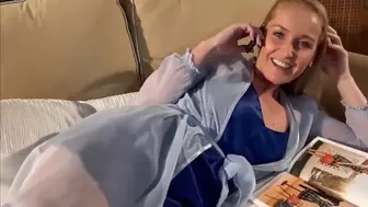 Attractive Amatuer MILF Gets her Twat Filled up with Spunk while Phone Talking